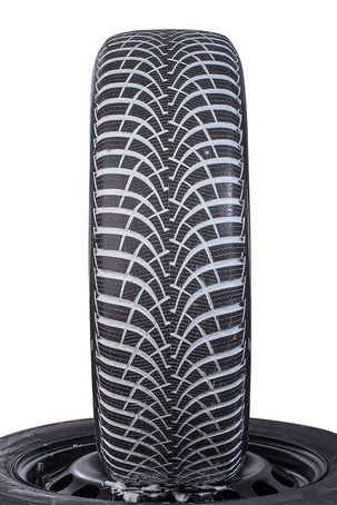 Goodyear UltraGrip 9